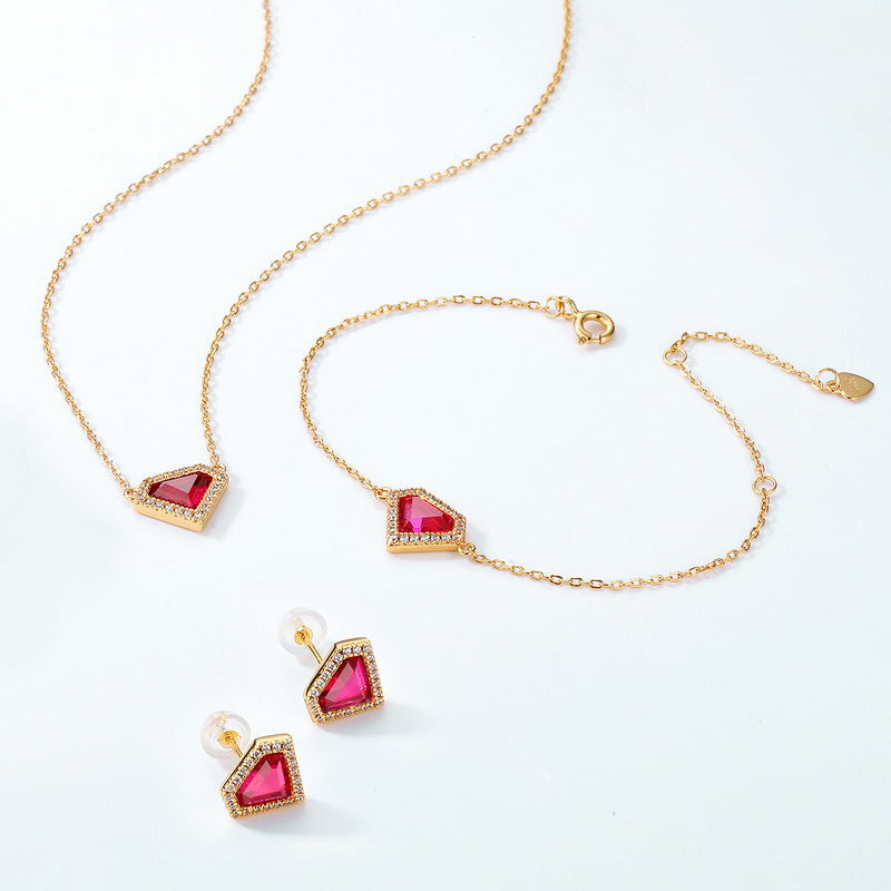S925 Sterling Silver Jewelry Necklace Red Corundum Gemstone Shield Style Charms Necklaces
