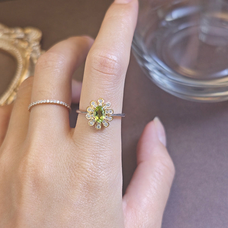 Natural Peridot Gemstone Fine Jewelry 925 Sterling Silver Floral Style Light Luxury Rings