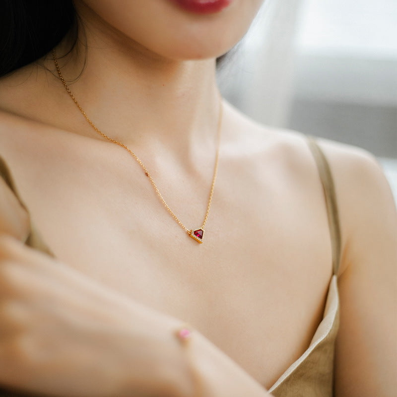 S925 Sterling Silver Jewelry Necklace Red Corundum Gemstone Shield Style Charms Necklaces