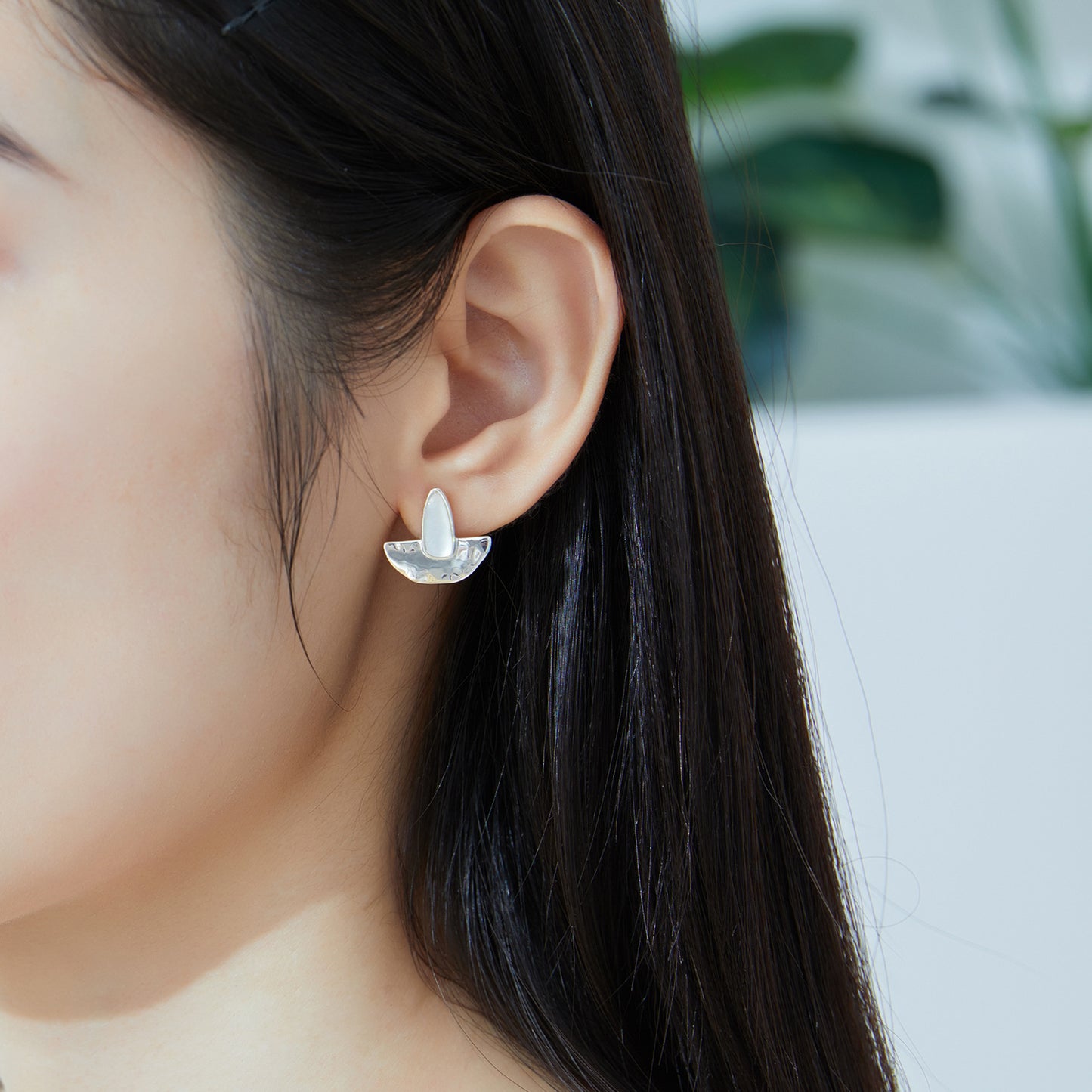 S925 Sterling Silver Jewelry Earrings Natural White Shell Gemstone Vintage Style Earrings