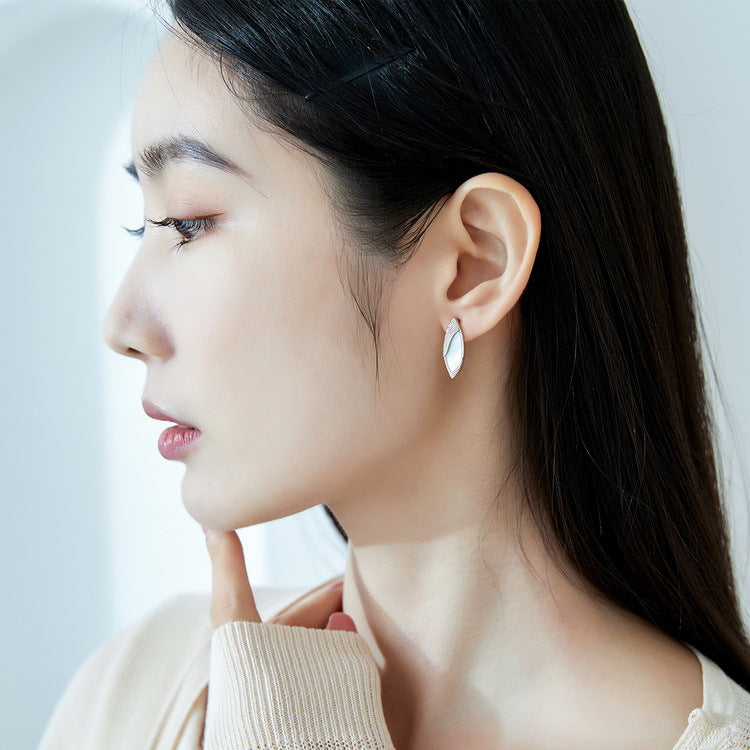 S925 Sterling Silver Jewelry Earrings Natural White Shell Gemstone Unique Design Earrings