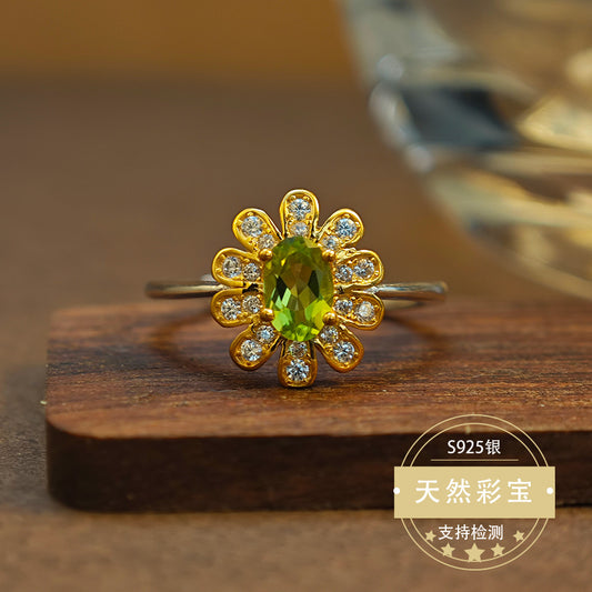 Natural Peridot Gemstone Fine Jewelry 925 Sterling Silver Floral Style Light Luxury Rings