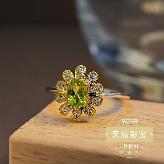 Natural Peridot Gemstone Fine Jewelry 925 Sterling Silver Floral Style Light Luxury Rings