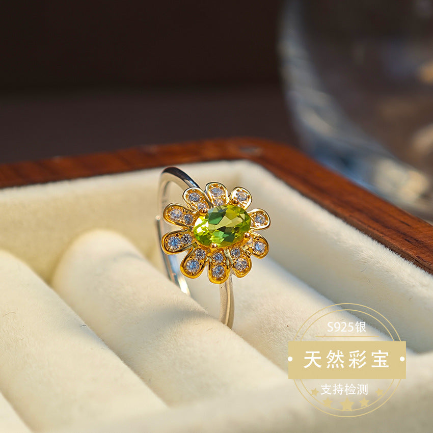Natural Peridot Gemstone Fine Jewelry 925 Sterling Silver Floral Style Light Luxury Rings