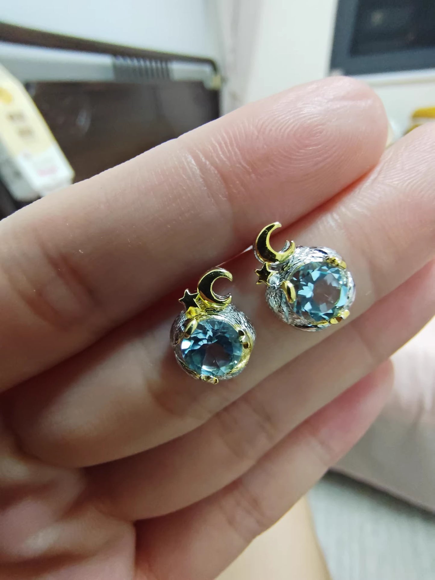 S925 Sterling Silver Jewelry Earrings Natural Topaz Gemstone Unique Design Stud Earrings