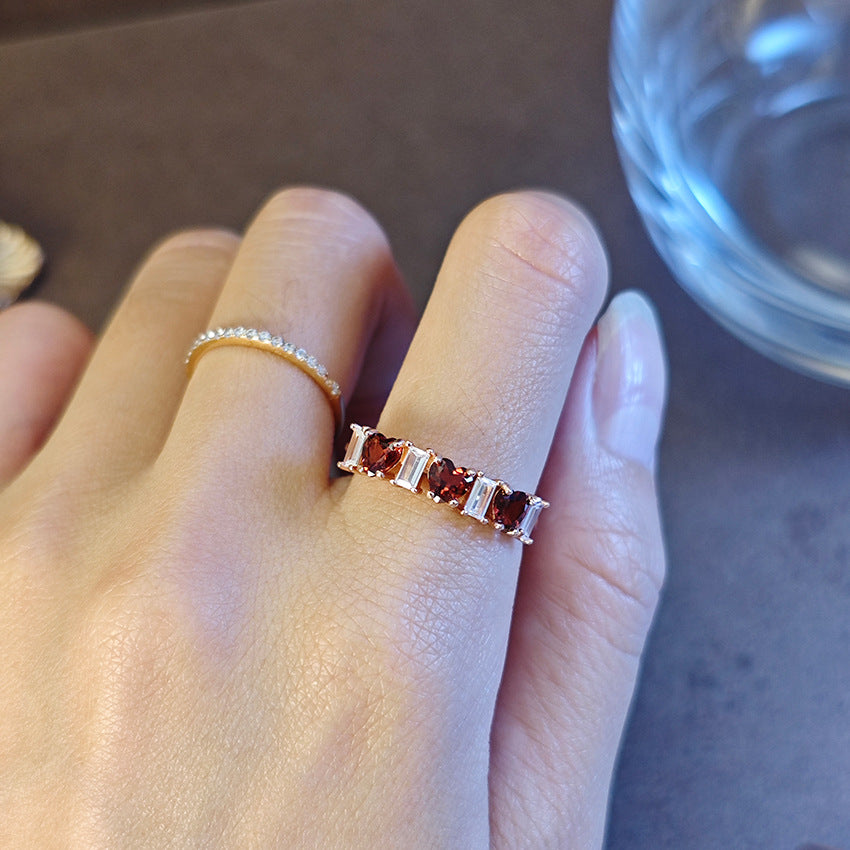 Natural Garnet Gemstone Fine Jewelry 925 Sterling Silver Heart Style Light Luxury Rings