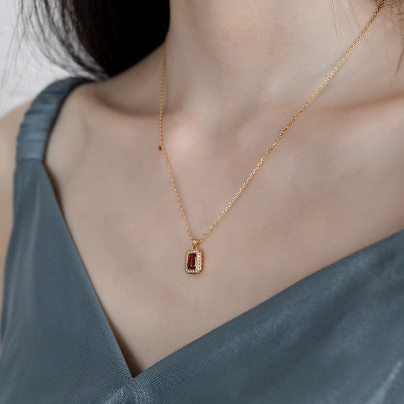 S925 Sterling Silver Jewelry Necklace Natural Mozambique Garnet Gemstone Board Charms Necklace